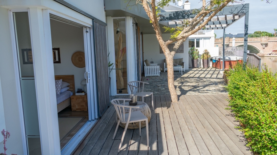 4 Bedroom Property for Sale in Marina Martinique Eastern Cape
